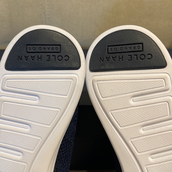 COLE HAAN Original Grand Wing-Tip Oxford Sneakers - Picture 8 of 10